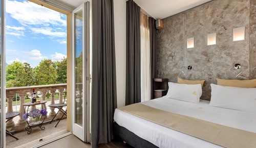 Deluxe Double Room, Balcony, Lake View