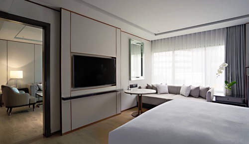 Executive Suite, 1 Bedroom, Non Smoking, City View