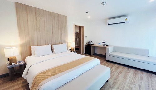 Superior Premier Room
