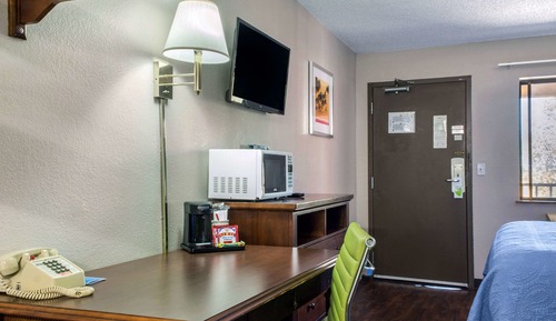 Standard Room, 1 King Bed, Non Smoking