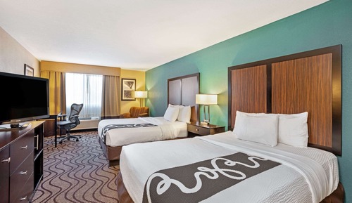 Room, 2 Queen Beds, Non Smoking