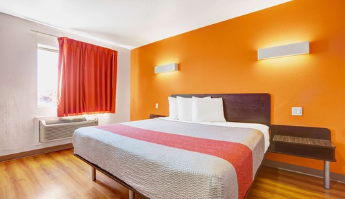 Standard Room, 2 Queen Beds, Non Smoking