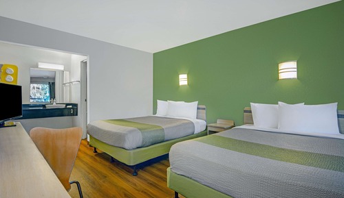Standard Room, 2 Queen Beds, Non Smoking