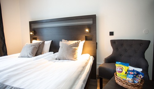 Family Twin Room