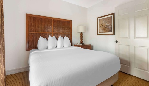 1 Bedroom Queen Suite Floor 3