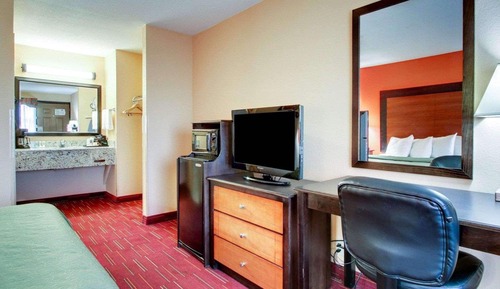 Standard Room, 1 King Bed, Non Smoking