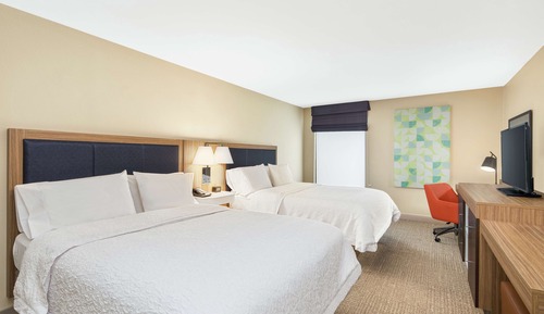 Two queen bed non smoking