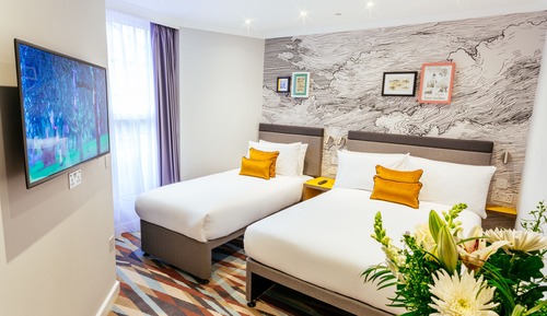 Triple Room
