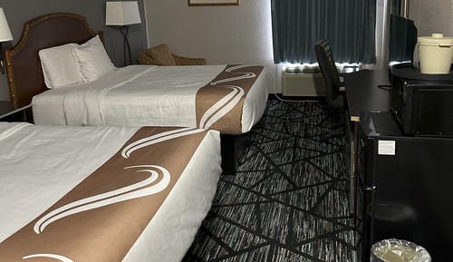 Deluxe Room, 2 Queen Beds, Non Smoking