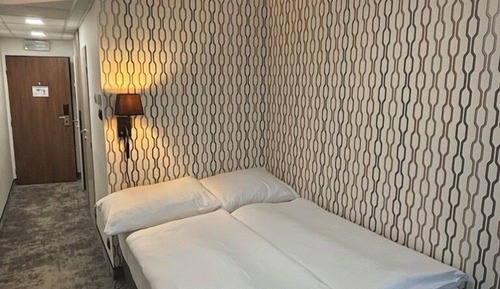 Double or Twin Room, Pool Access (Small)