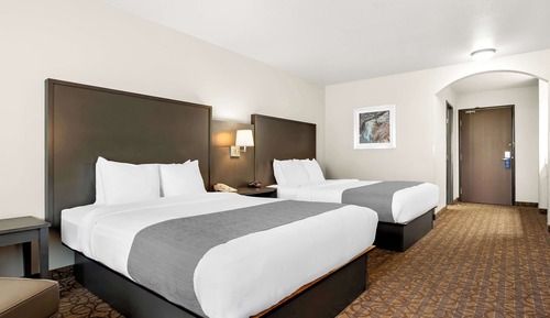 Standard Room, 2 Queen Beds, Non Smoking, Refrigerator & Microwave (Oversized Room)