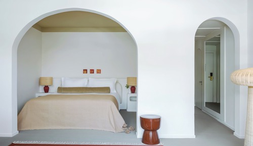 Junior Suite, Pool View