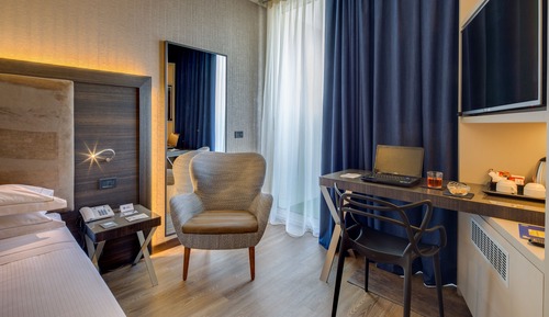 Superior Room, 1 Queen Bed, Non Smoking