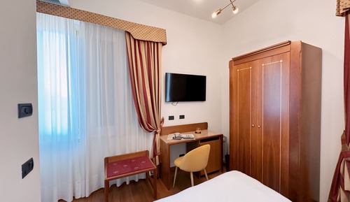 French Bed Room