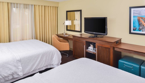 Room, 2 Queen Beds, Non Smoking