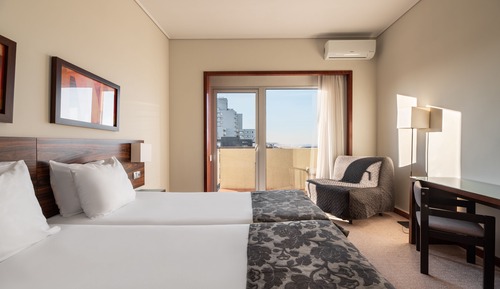 Family Room, Sea View