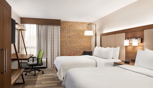 Standard Room, 2 Queen Beds, Accessible (Communication, Accessible Tub)