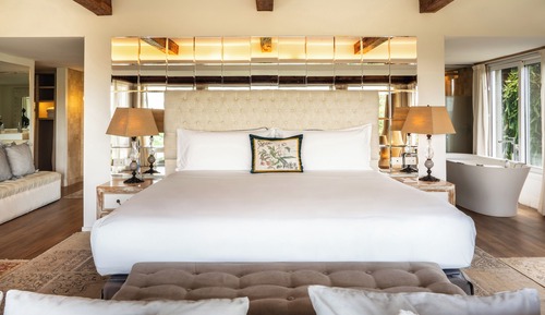 Presidential Suite (Family, Falls View 5 adt)