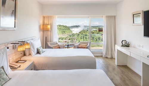 Room, 2 Twin Beds (Red Level Waterfall View)