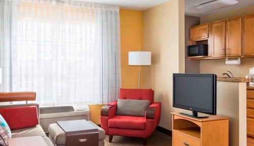 Suite, 2 Bedrooms (Hearing Accessible)