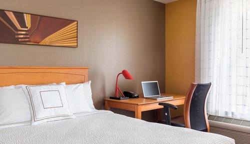 Suite, 1 Bedroom (Mobility Accessible, Tub)