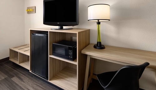 Room, 1 Queen Bed, Accessible, Non Smoking (Mobillity)