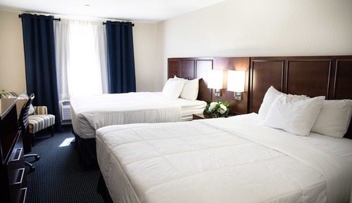 Double Room, 2 Queen Beds, Refrigerator & Microwave
