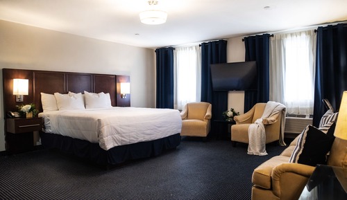Exclusive Studio Suite