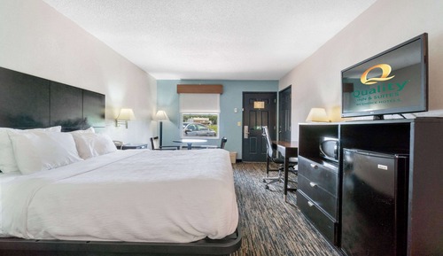 Room, 1 King Bed, Accessible, Non Smoking