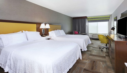Two queen beds non smoking