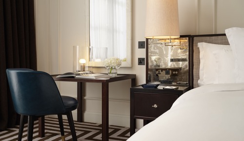 Grand Room, 1 King Bed (Executive)