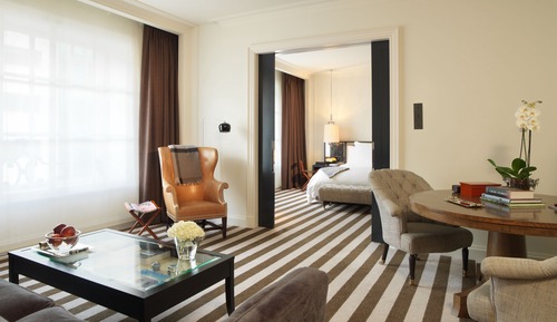 Deluxe Suite