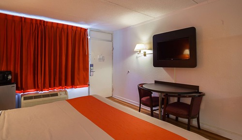Standard Room, 2 Double Beds, Accessible, Non Smoking