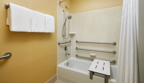 Standard Room, 1 King Bed, Accessible (Comm, Mobil, Accessible Tub)