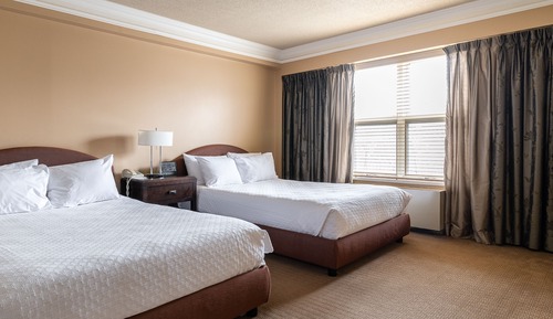 Suite Bonne Entente, 2 Double Beds + 1 Double Sofa Bed