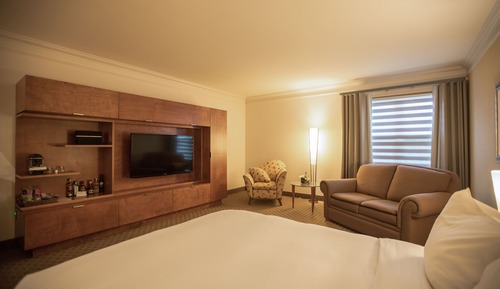 Distinctive Room, 1 King bed