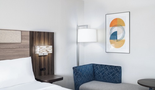 Standard Room, 1 King Bed