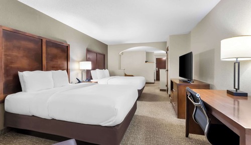 Suite, 2 Double Beds, Non Smoking