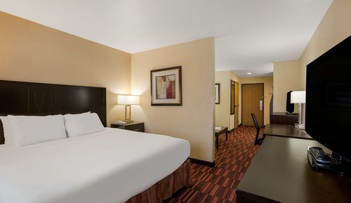 Suite, 1 King Bed, Refrigerator & Microwave