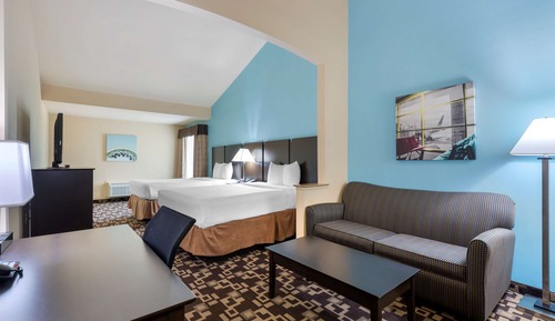 Junior Suite, 1 King Bed, Non Smoking, Refrigerator & Microwave