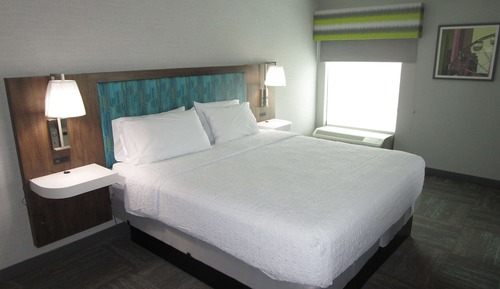 Suite, 1 King Bed, Non Smoking (with Sofabed)