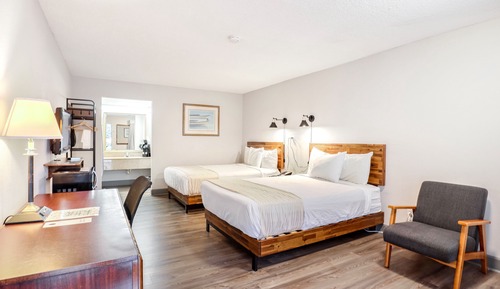 Room, 2 Double Beds, Non Smoking, Poolside