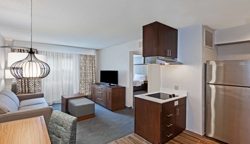 Suite, 2 Double Beds, Accessible, Bathtub
