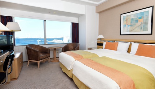 [Late Check-in at 5PM] Tower Bay View Twin, Non Smoking