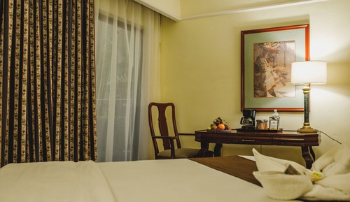 Superior Room, 1 King Bed