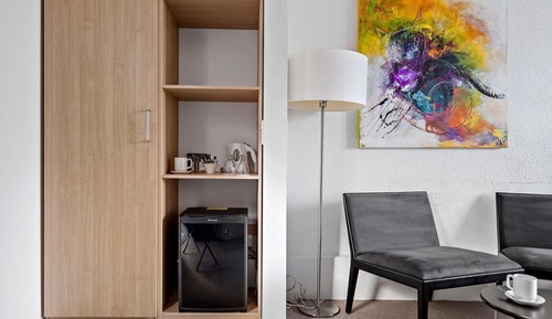 Standard Room, 1 Double Bed, Non Smoking (Walk-in Shower)