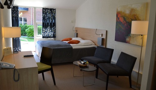 Standard Room, 1 Double Bed, Non Smoking, Terrace (Walk-in Shower)