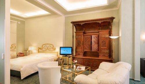 Suite