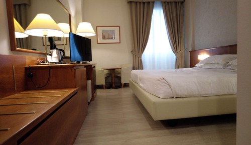 Family Room, Multiple Beds, Connecting Rooms (with Extra Bed)