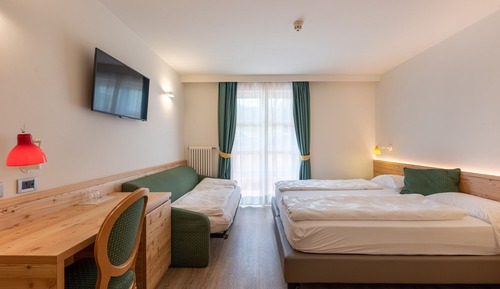 Classic Triple Room